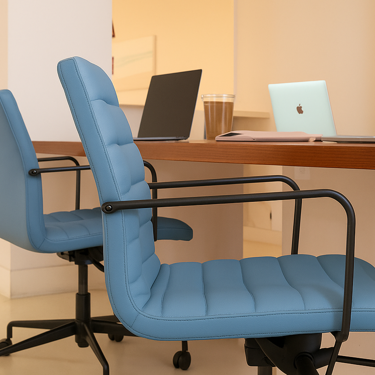 SOHO II Ribbed Management Chair (Black Frame/Coastal Blue)