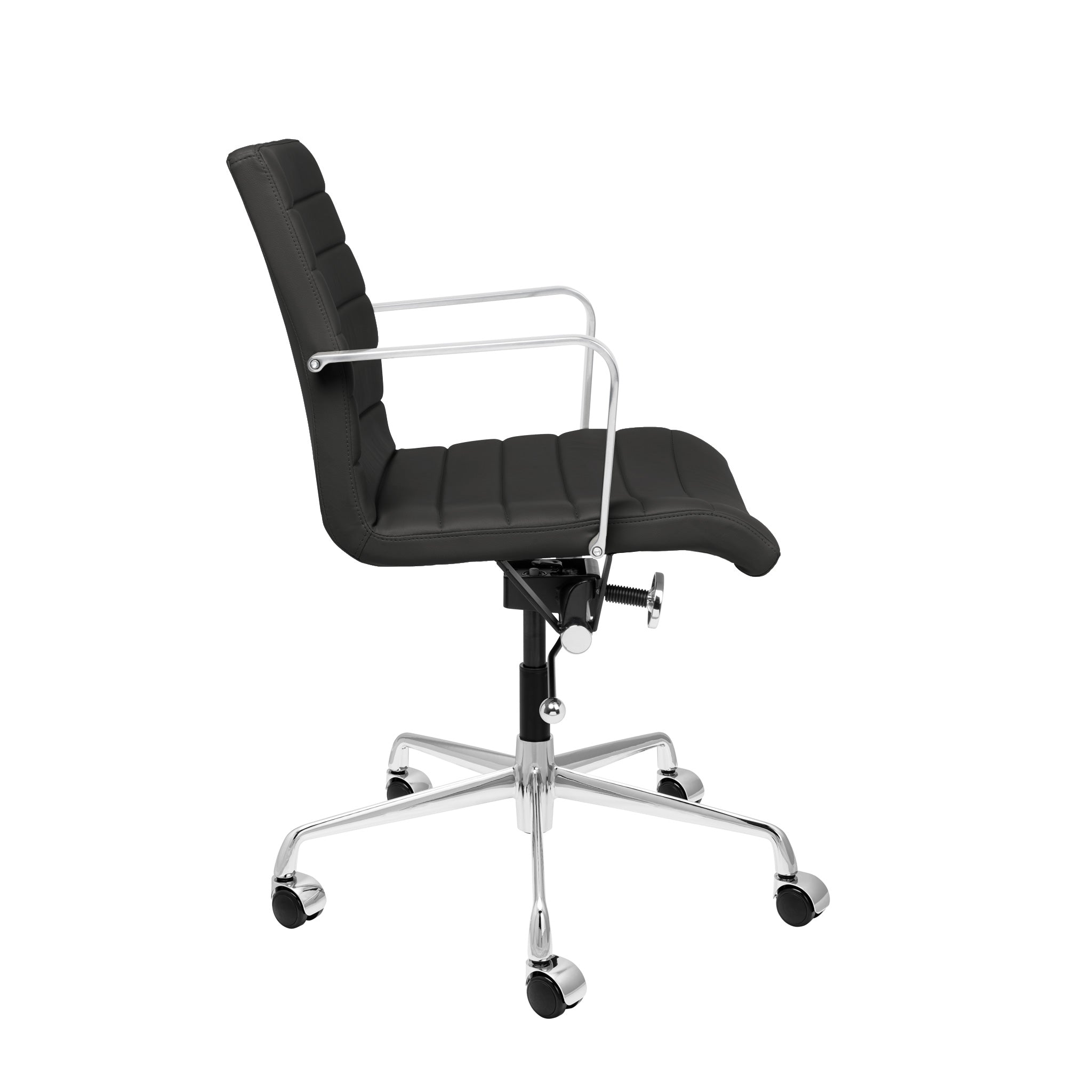 SOHO II Ribbed Management Chair Black Laura Furniture