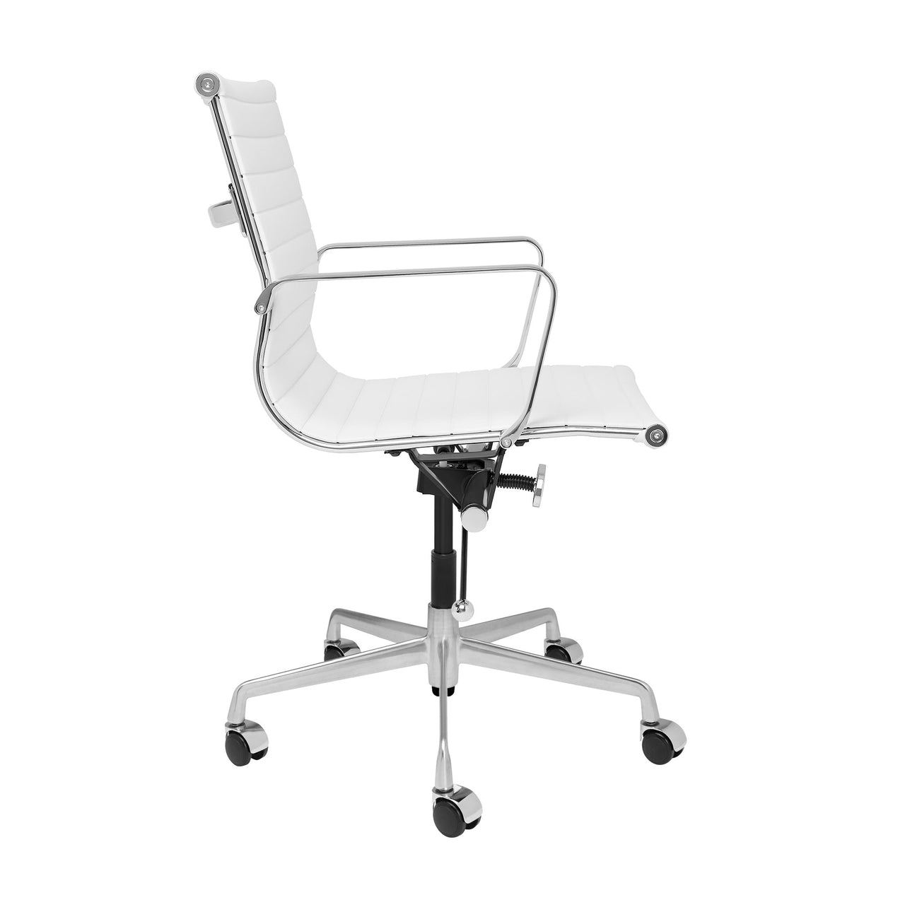 Classic SOHO Ribbed Management Chair (White)